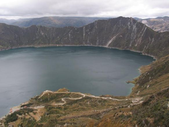 18. Laguna del Volcán Quilotoa